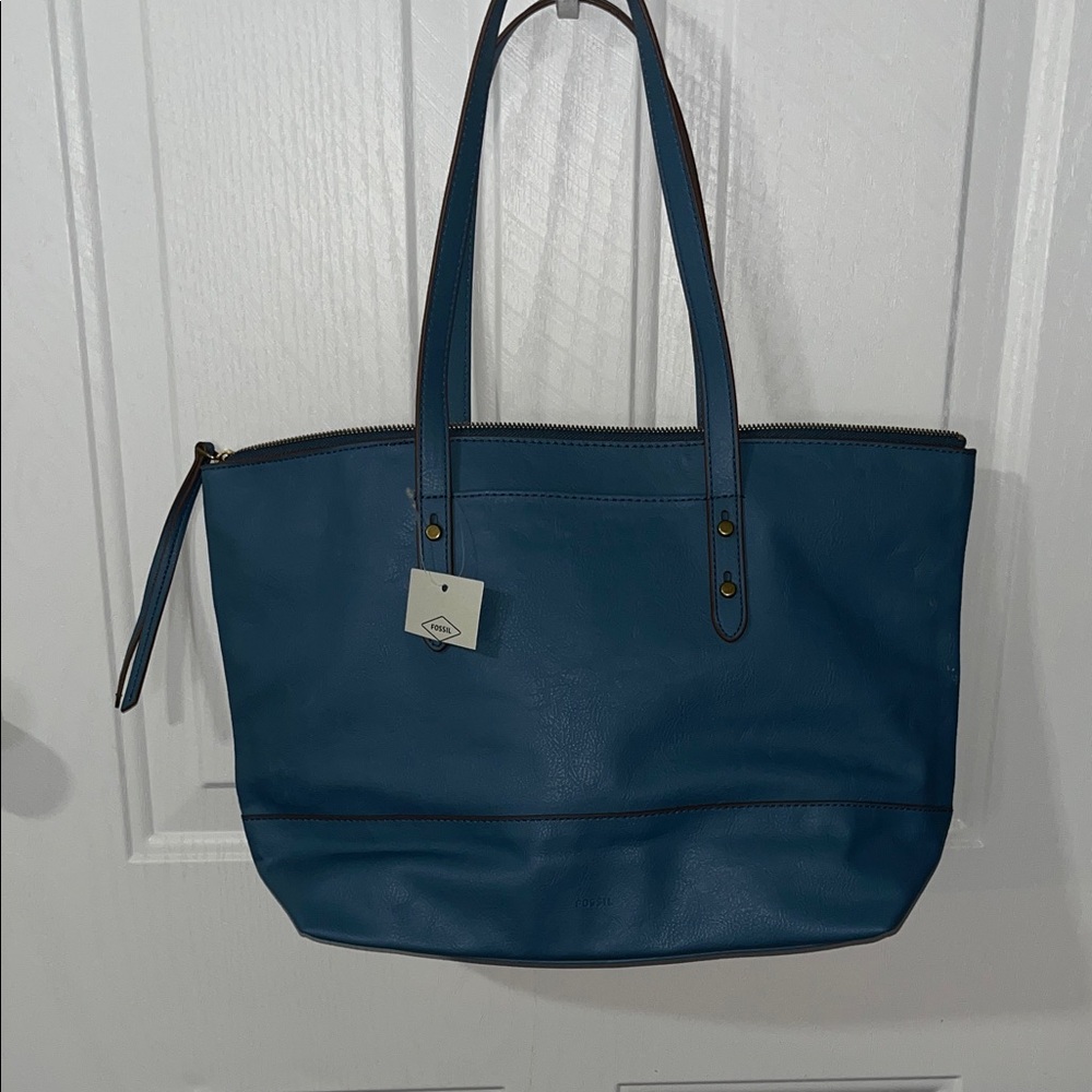 NEW WITH TAG LARGE Fossil Sydney shopper tote faded indigo Elegant Blue Tote Bag